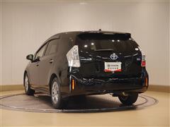 プリウスアルファ S チューンB FF