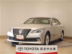 トヨタ クラウンHV Rサルーン FOUR