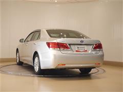 クラウンHV Rサルーン FOUR