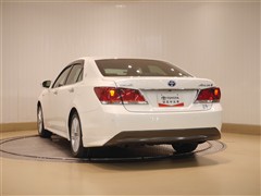 クラウンHV アスリート S FOUR