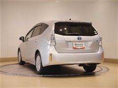 プリウスアルファ S FF