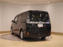 ヴォクシー ウェルキャブ X 4WD