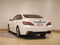 クラウンHV RS AD FOUR