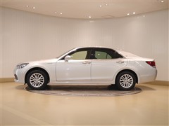 クラウンHV Rサルーン FOUR B