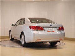 クラウンHV Rサルーン FOUR B