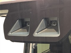 タント ファンクロス 4WD