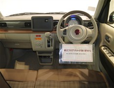 アルトラパン LC X 4WD