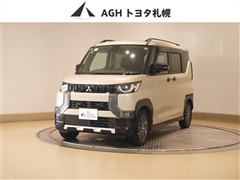 三菱 デリカミニ T プレミアム 4WD