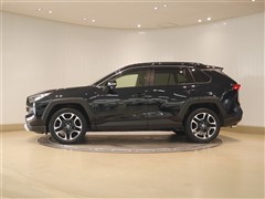 RAV4 アドベンチャー 4WD