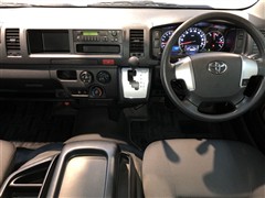 ハイエースW DX 4WD