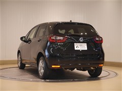 フィット ベーシック 4WD