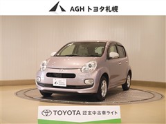 トヨタ　パッソ +ハナ Gパケ 4WD