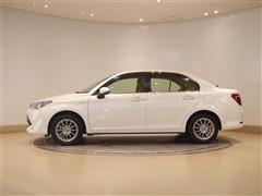 カローラアクシオHV G FF