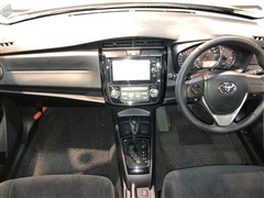 カローラアクシオ 1.5G 4WD