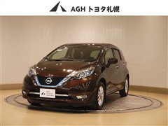 日産 ノート E-パワ- メダリスト
