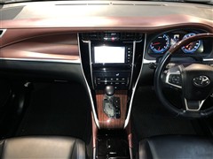 ハリアー プレミアム 4WD