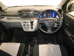 ピクシスエポック X SA3 4WD