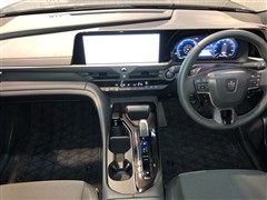 クラウンクロスオーバー X 4WD