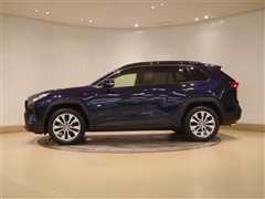 RAV4 G Zパケ 4WD