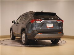 RAV4 ハイブリッドG 4WD