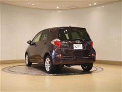 ラクティス レピス 4WD