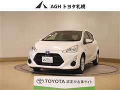 トヨタ アクア S FF