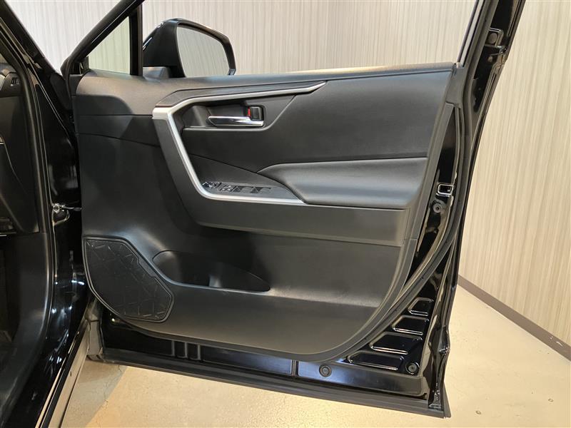 RAV4 X 4WD（3120134962063）の中古車 | トヨタ認定中古車