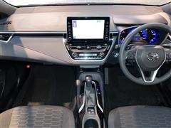 カローラスポーツ G Z 4WD