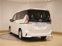 セレナ ハイウェイスター Vセレ2