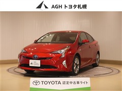 プリウス A ツーリングセレ 4WD