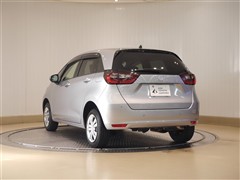 フィット ベーシック 4WD