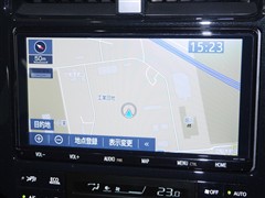 プリウス A プレミアム 4WD