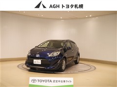 トヨタ アクア S FF