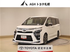 トヨタ ヴォクシー ZS キラメキ3 4WD