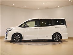 ヴォクシー ZS キラメキ3 4WD