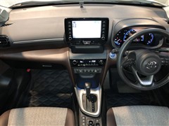 ヤリスクロス HV Z 4WD