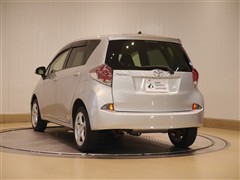 ラクティス X 4WD