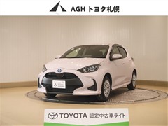 トヨタ ヤリス HV X 4WD