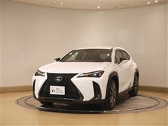 レクサス UX250h Fスポーツ 4WD