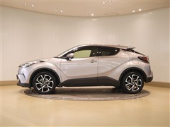 C-HR G-T 4WD