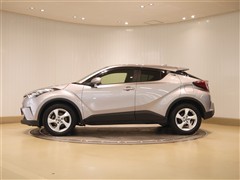 C-HR S-T LEDパケ 4WD