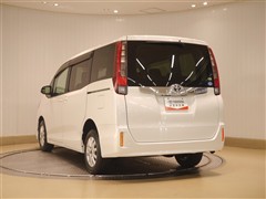 ノア X デイライトプラス 4WD