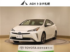 トヨタ プリウス S ツーリングセレ 4WD