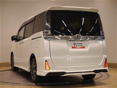 ヴォクシー ZS キラメキ3 4WD