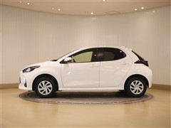 ヤリス X 4WD