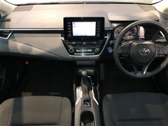 カローラツーリング HV G-X