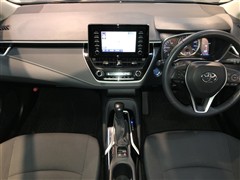 カローラ HV S 4WD