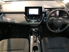 カローラツーリング HV G-X