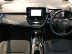 カローラ HV G-X 4WD