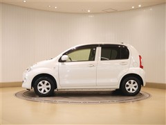 パッソ X Lパケ 4WD